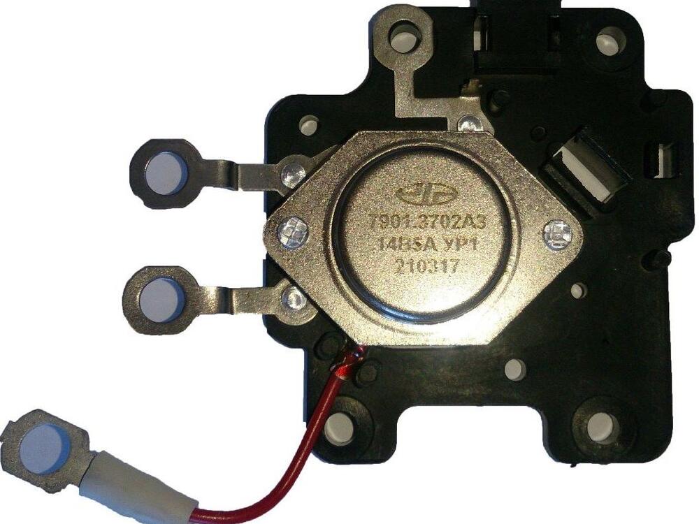 Регулятор напряжения генератора 14В 1000Вт 5А МТЗ ( УР-1 )